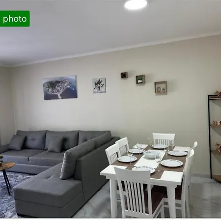 Happy Apartment